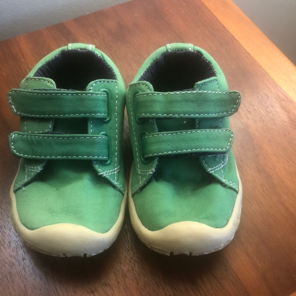 Morgan & Milo Kelly Green Hudsone Double Strap Sneaker Toddler Boys Size 8